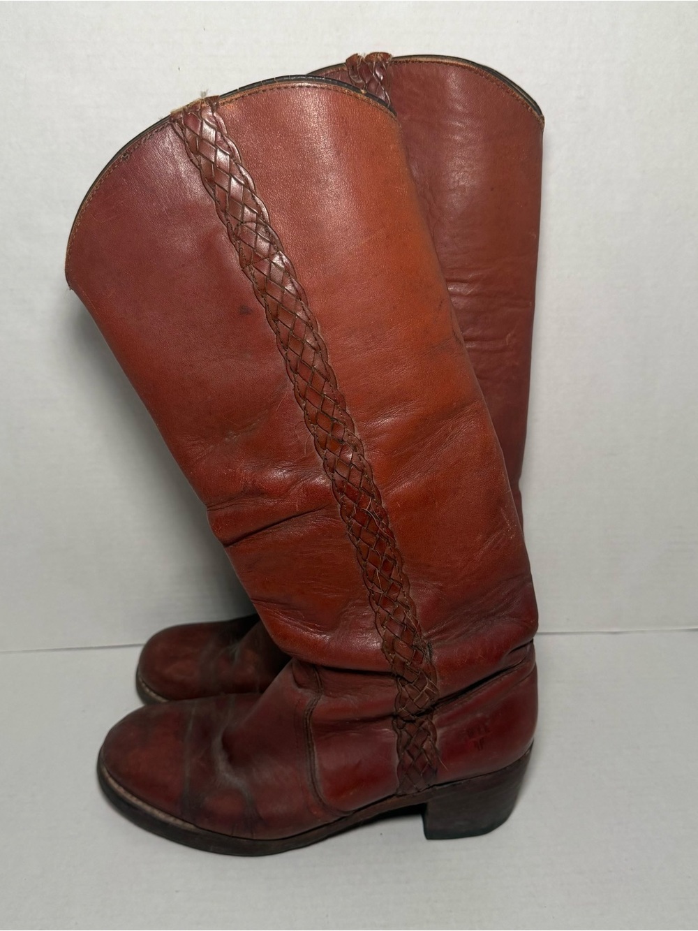 True Vintage Frye 1970s 8546 Braided Sabrina Campus Tall Brown Western Boots 8